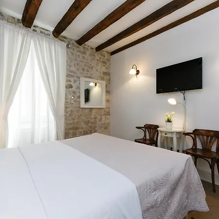 Gina Апартаменты Задар