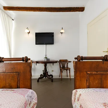 Gina Апартаменты